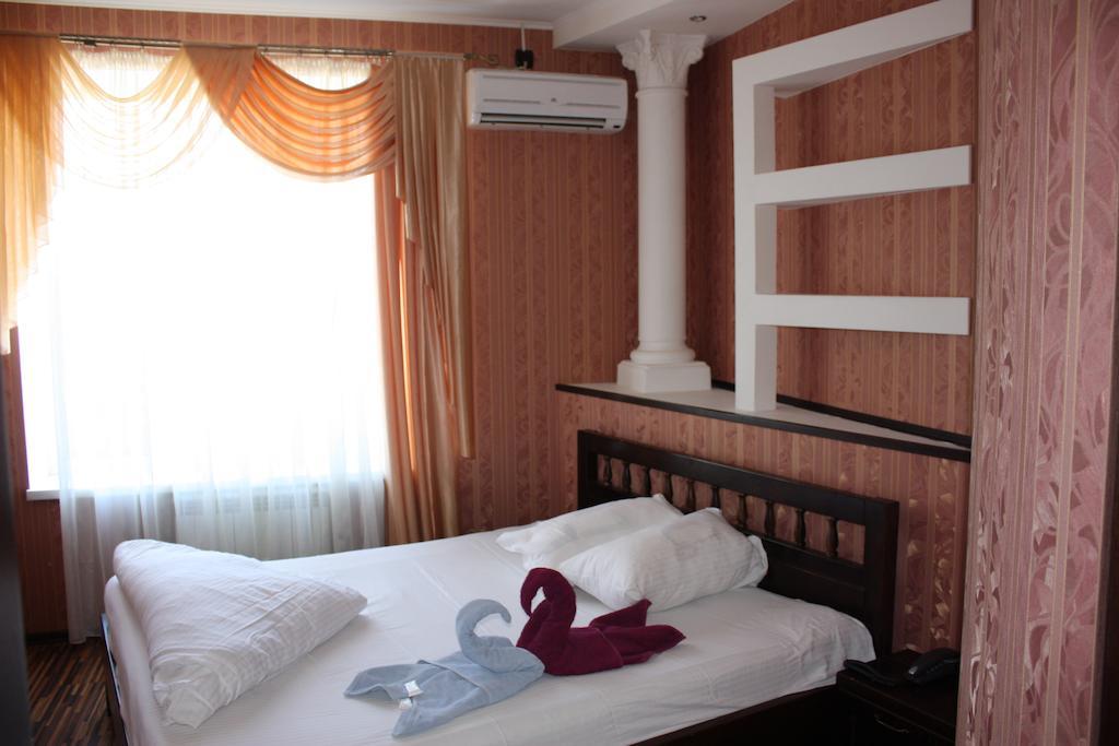 Hotel Bansay Dnipro Zimmer foto